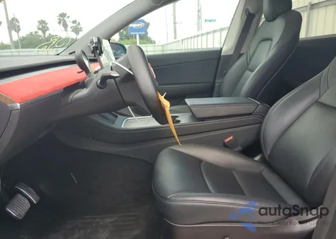 2021 Tesla Model Y из США, поврежденный, VIN 5YJYGDEE2MF257050